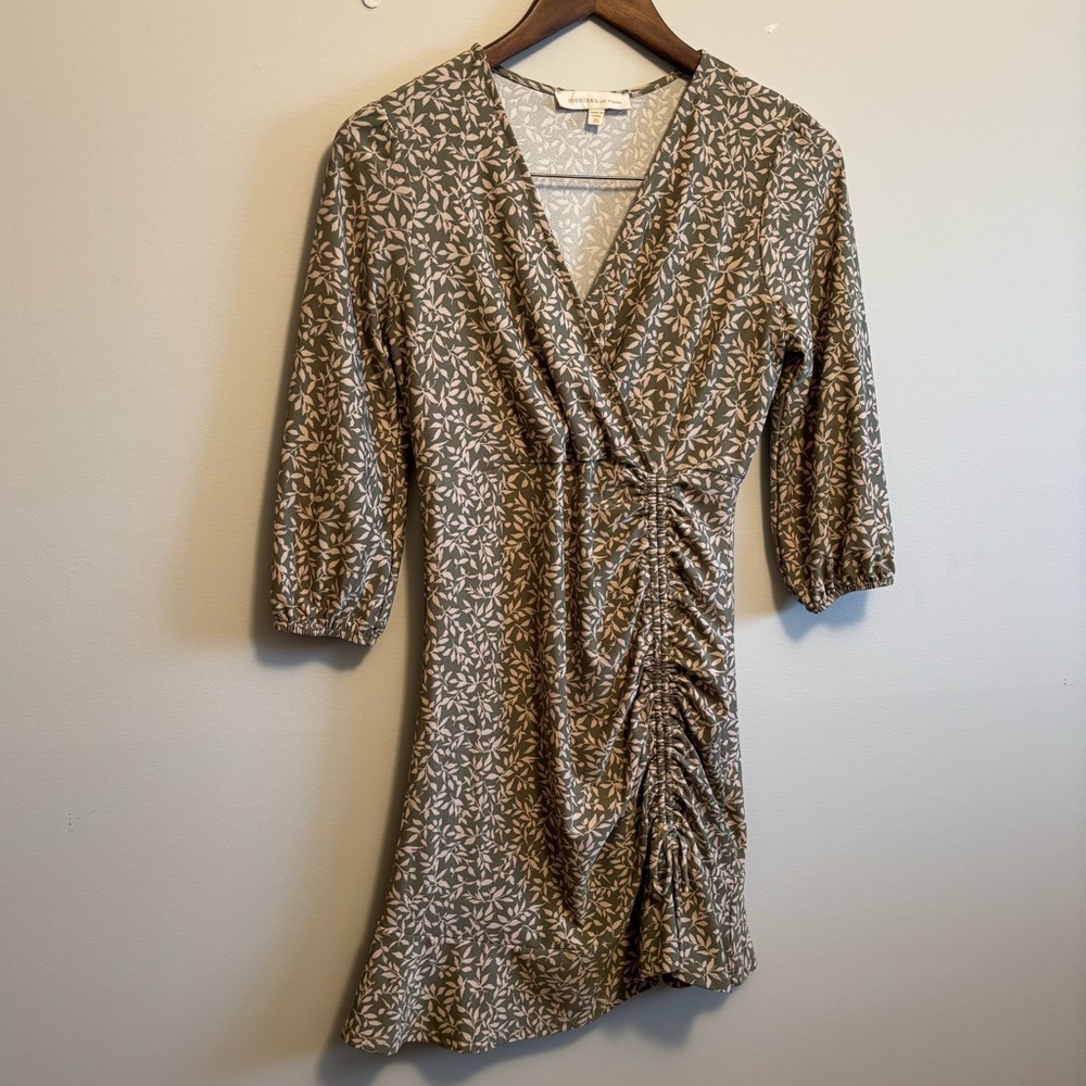 Monteau Floral Leaf V Neck Wrap Preppy Soft 3/4 Sleeve Mini Dress